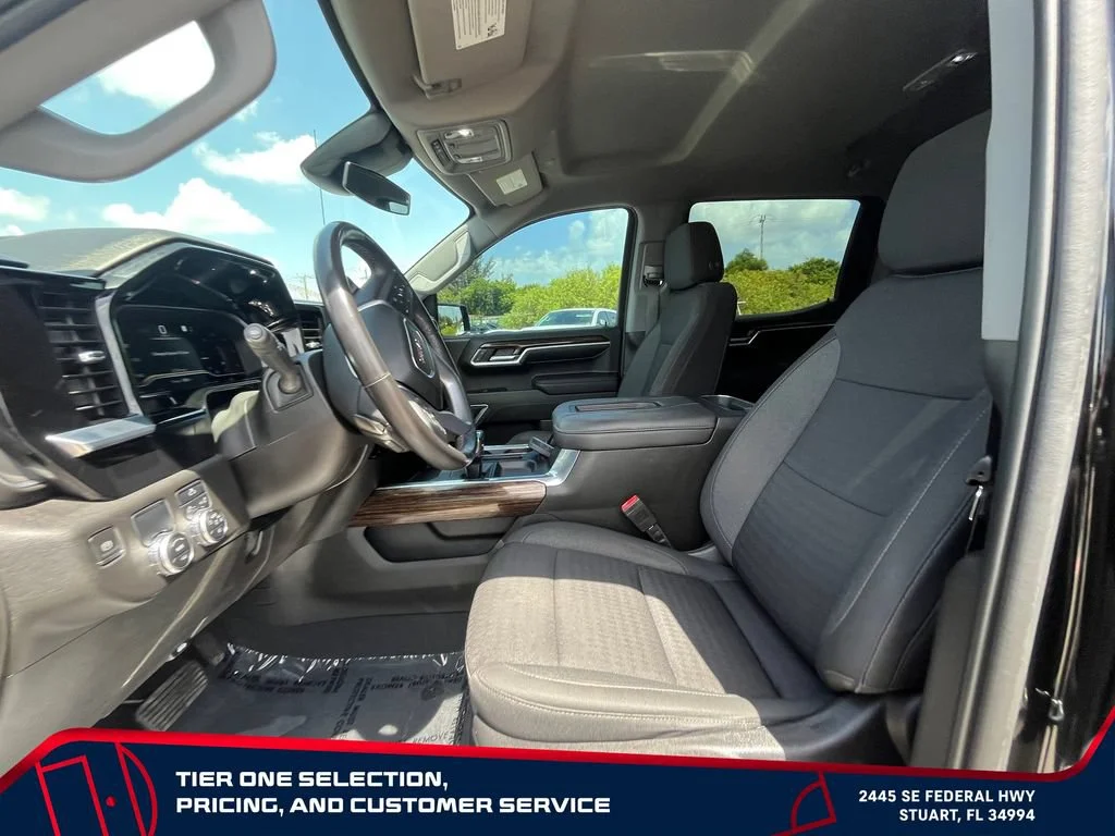 Certified Used 2022 ONYX BLACK GMC Elevation image 10