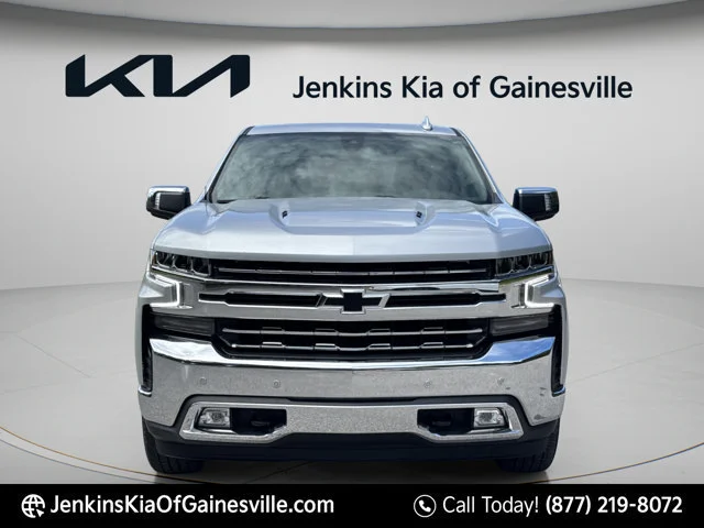 Used 2022 Silver Chevrolet LTZ image 2