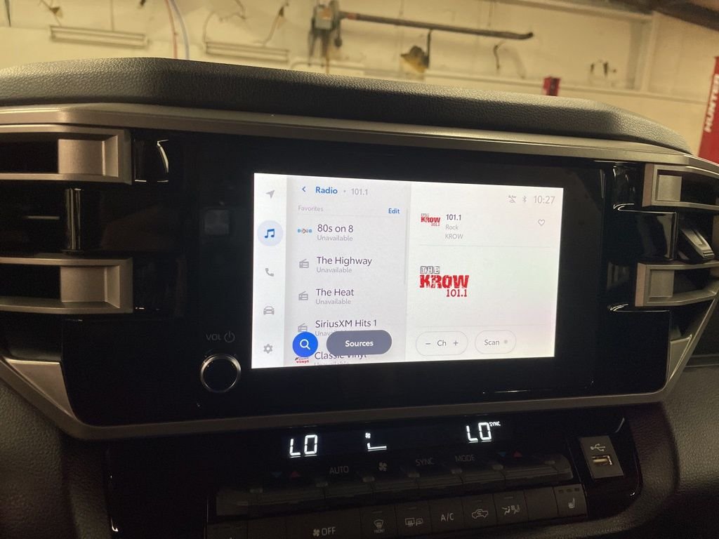 2026 Toyota Tundra SR5 - Photo 22