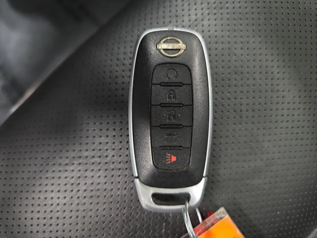Used 2023 Gray Nissan Platinum image 36