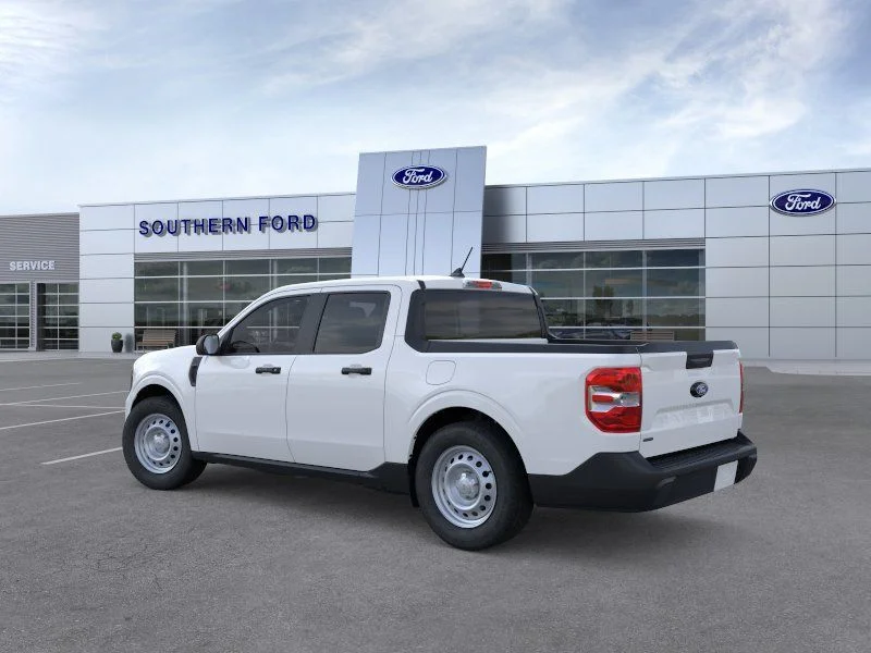 New 2026 Oxford White Ford XL image 4