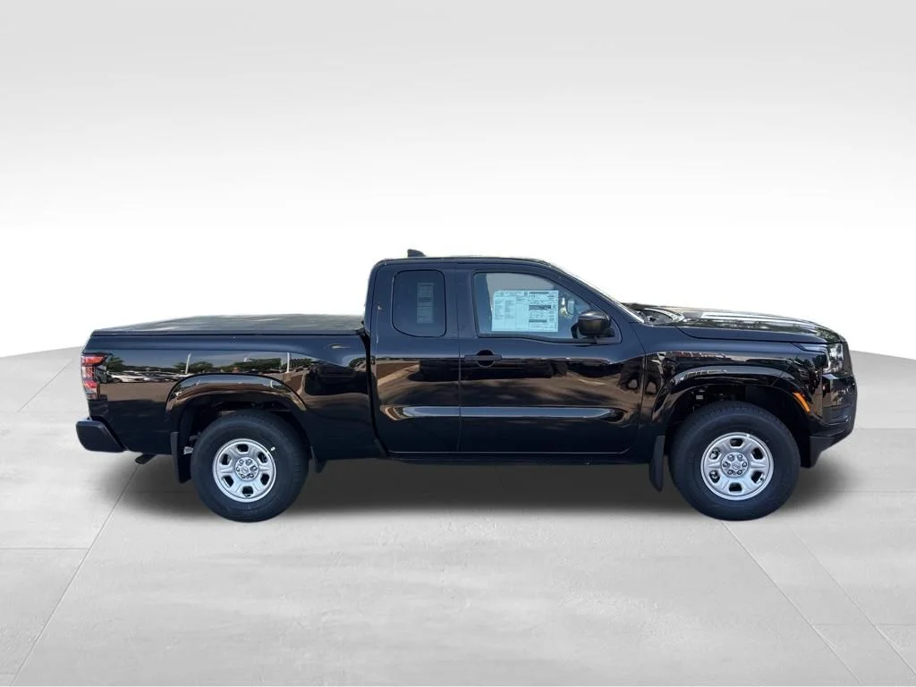 New 2026 Super Black Nissan King Cab® S image 5