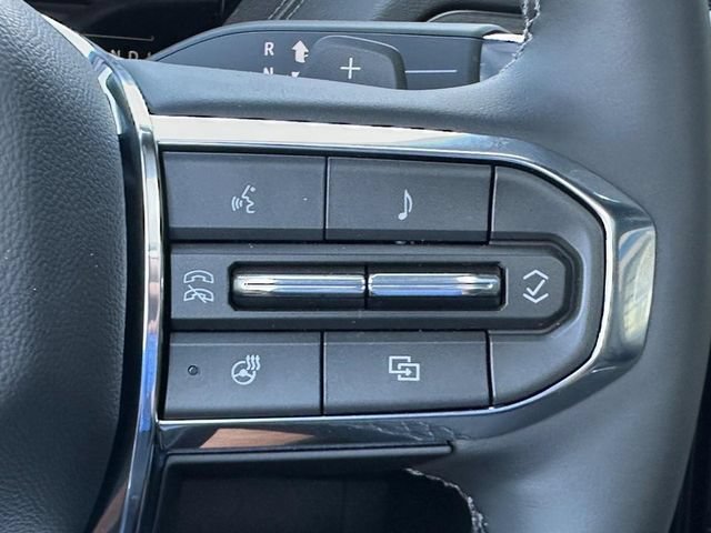 2026 GMC Yukon Denali - Photo 12
