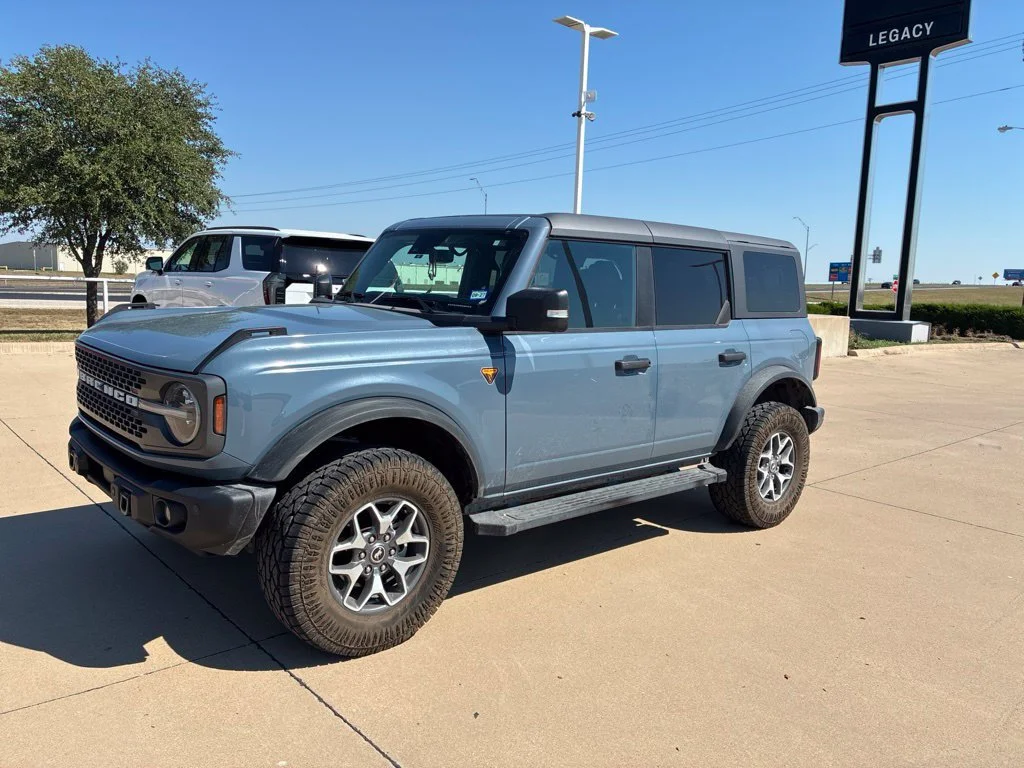 2023 Ford Bronco 4-Door Badlands