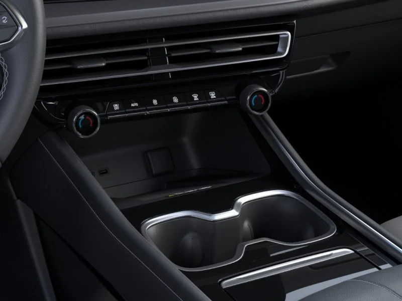 2027 Chevrolet Traverse LT - Photo 24