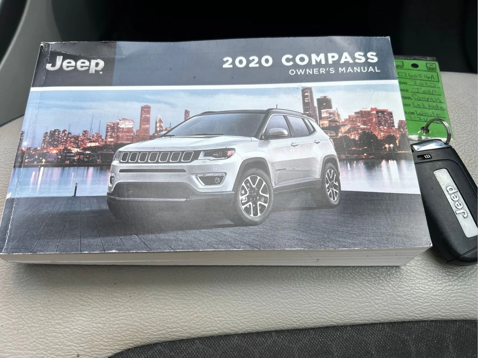 Used 2020 White Clearcoat Jeep Latitude image 37