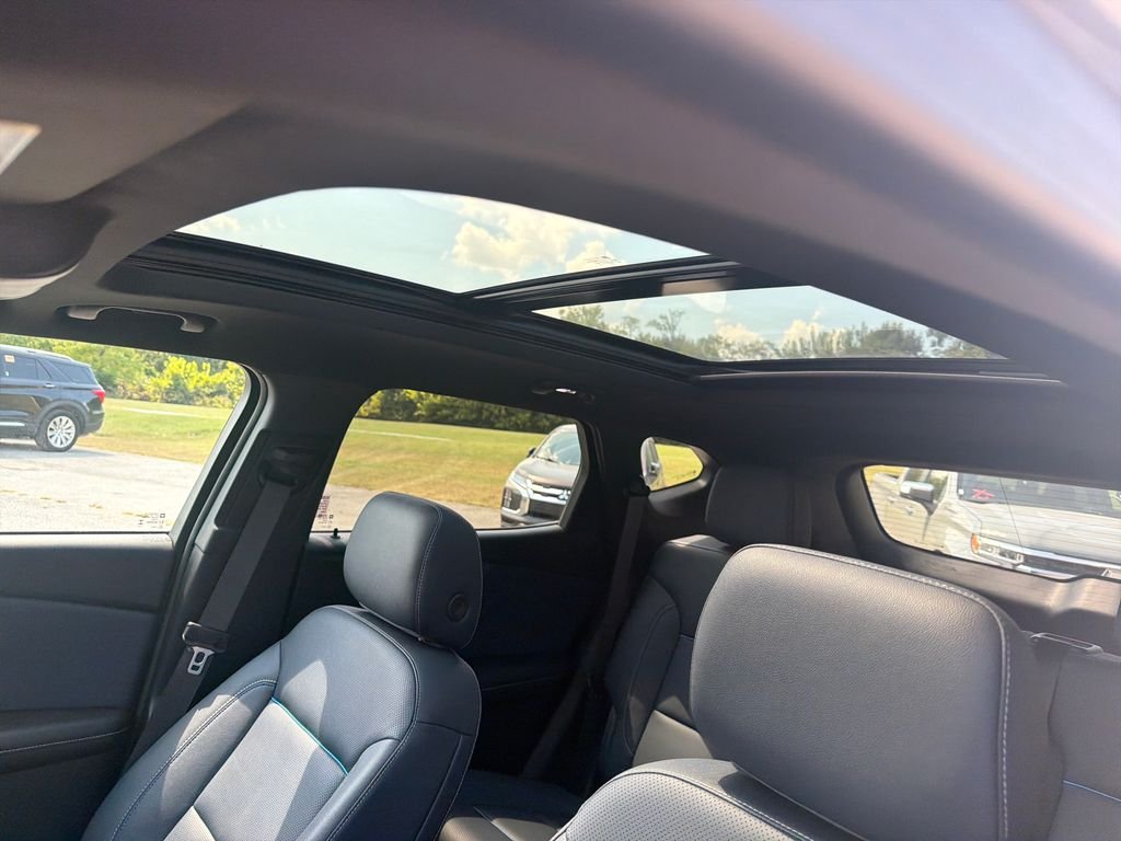 Used 2024 Gray Chevrolet RS image 23