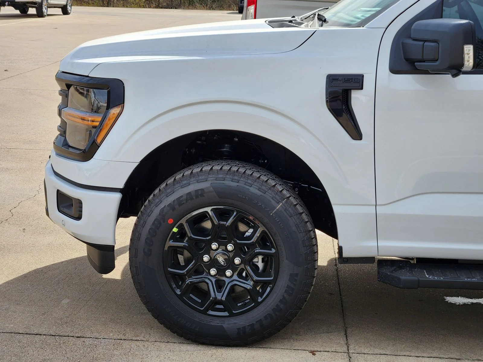 New 2026 Oxford White Ford XLT image 6