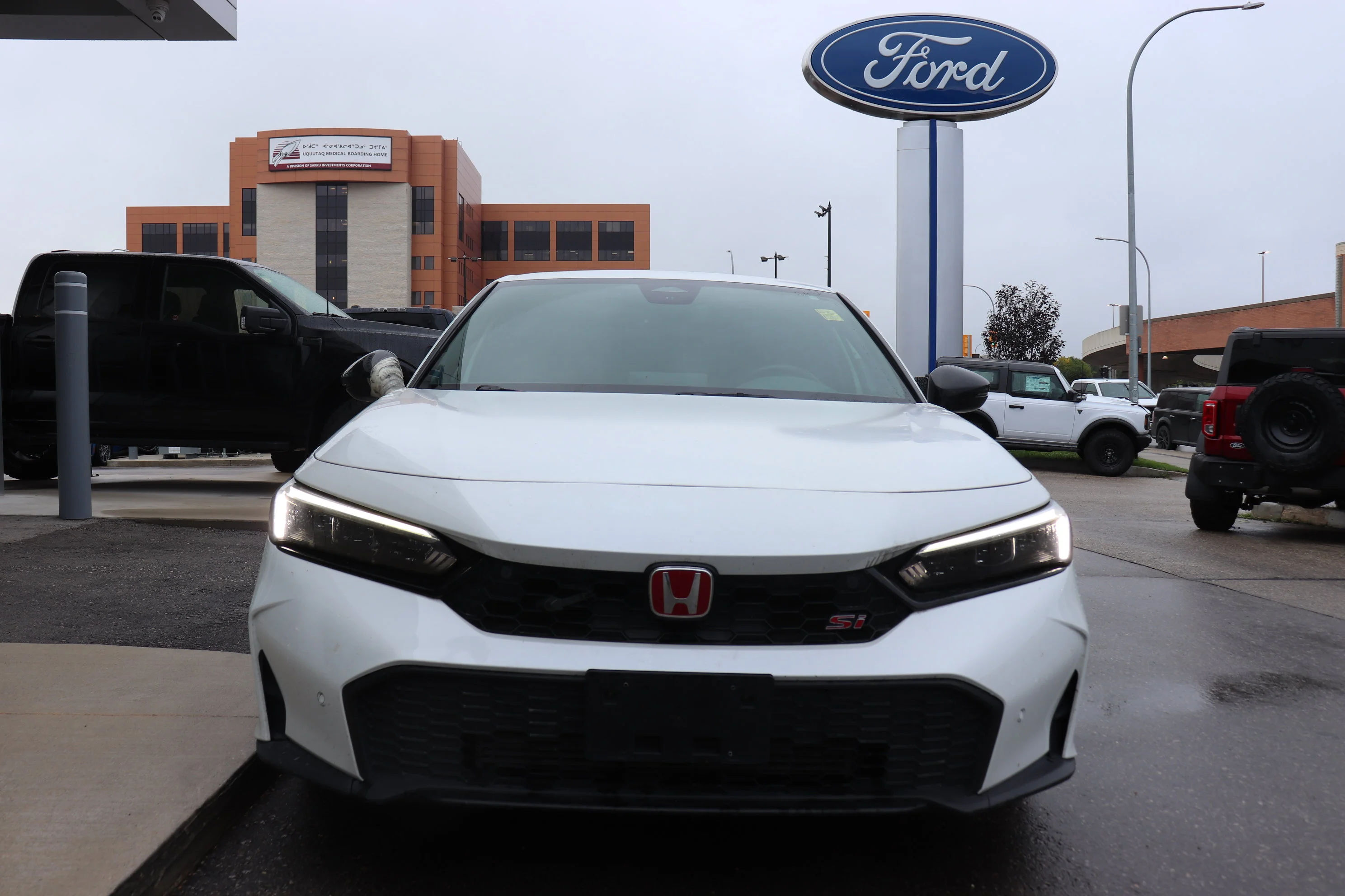 Used 2025  Honda Manual image 2