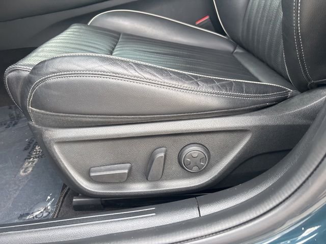 Used 2022 Blue Genesis 2.0T image 14