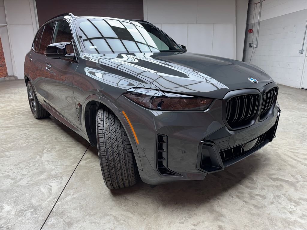 New 2026 Gray BMW M60i image 6