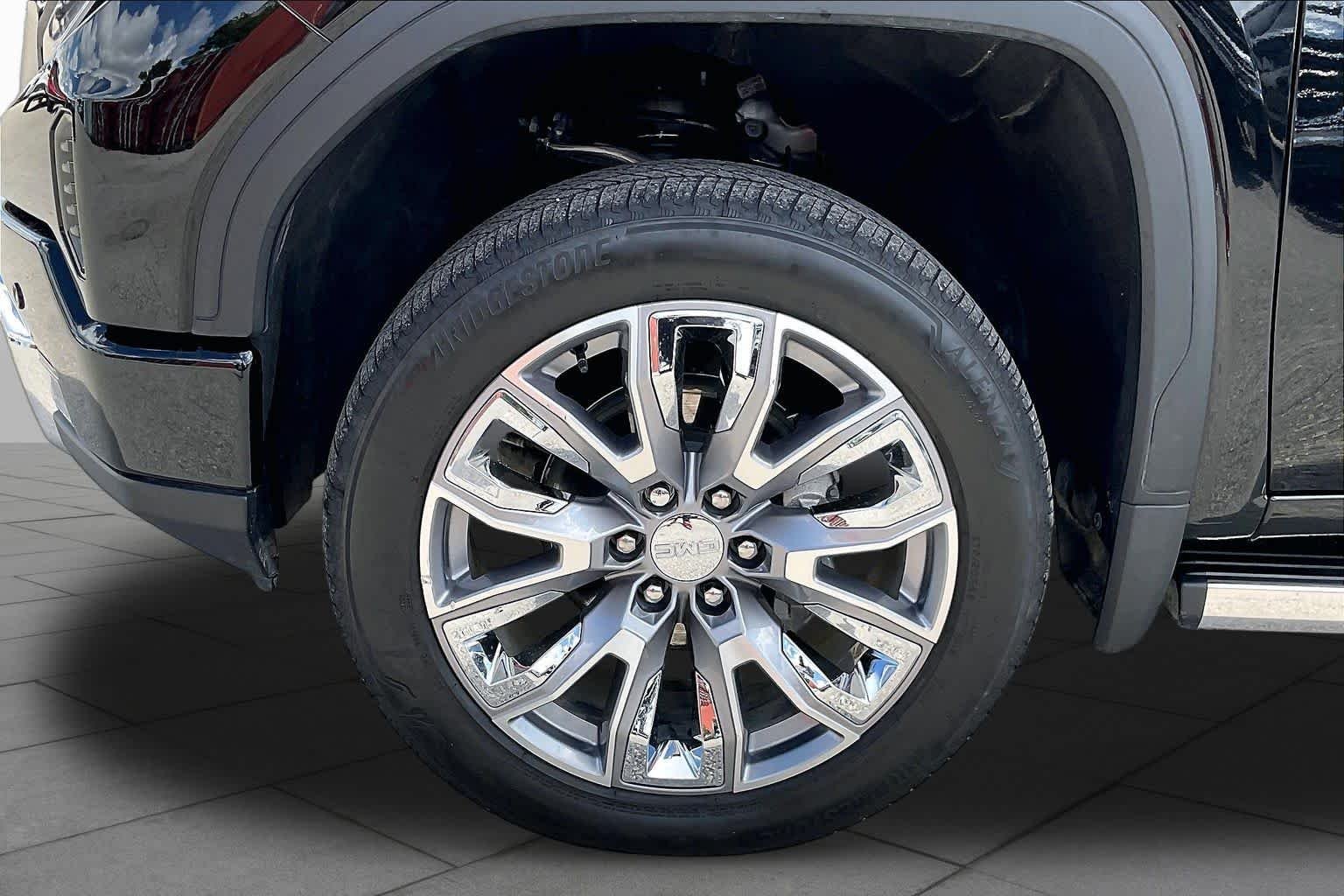 Used 2026 Onyx Black GMC Denali image 11