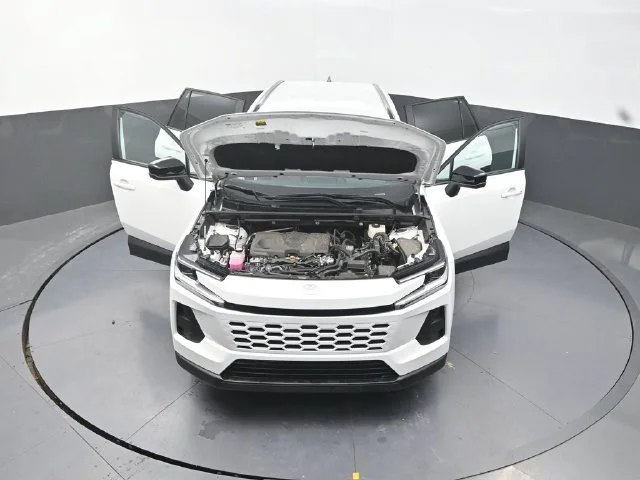 Used 2026 White Toyota XLE Premium image 40