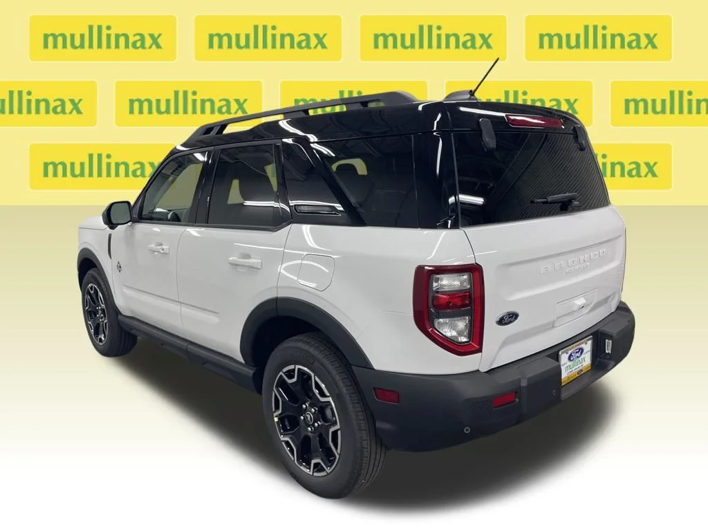 New 2025 White Ford Outer Banks image 10