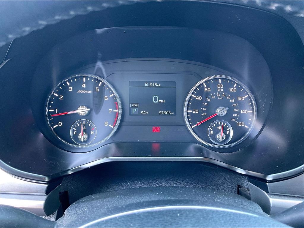Used 2020 Snow White Pearl Kia LX image 24