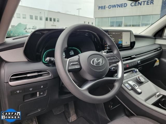 Certified Used 2025 Silver Hyundai SE image 22