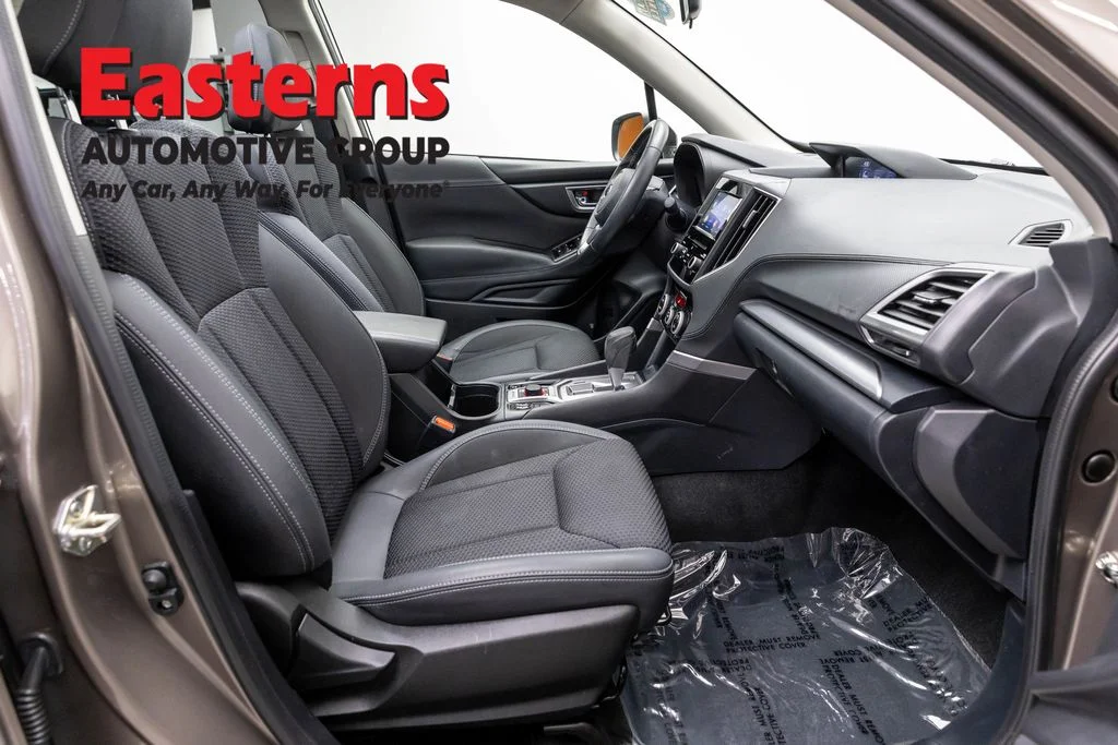 Used 2022 Brown Subaru Premium image 28