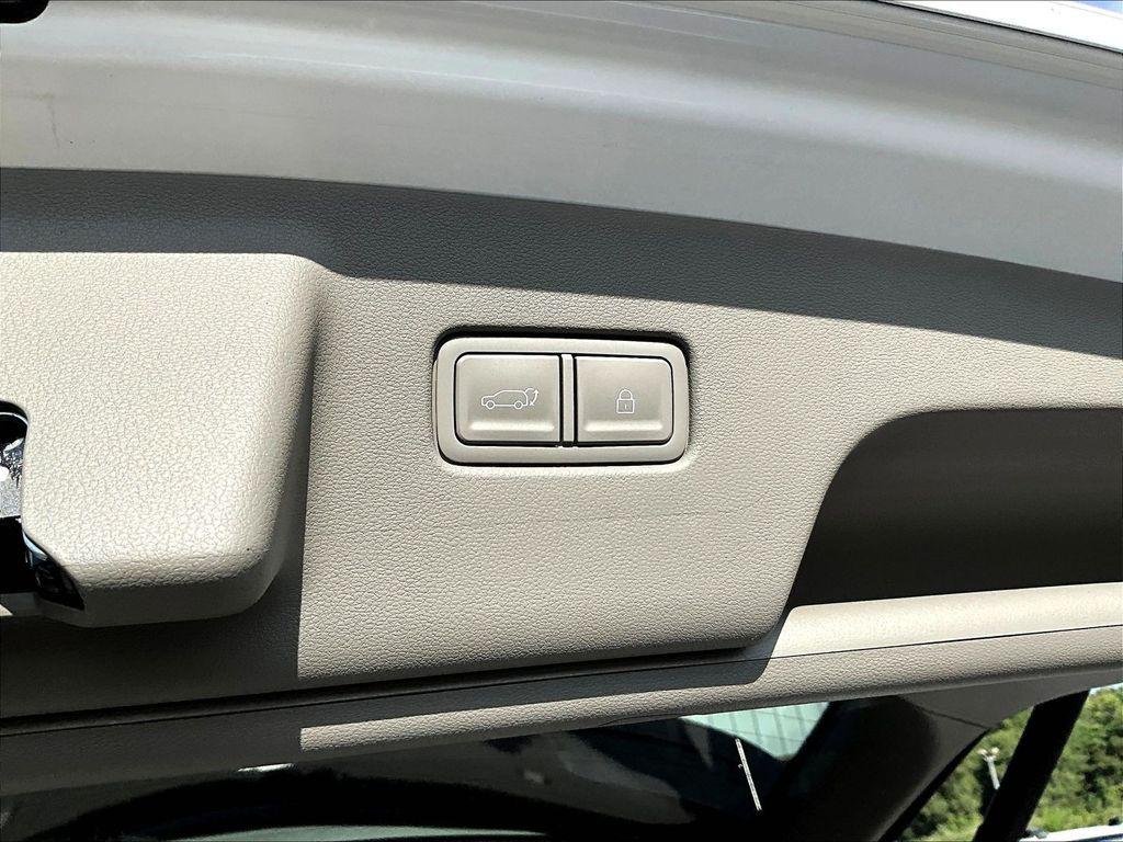 New 2026 White Hyundai Limited AWD image 16