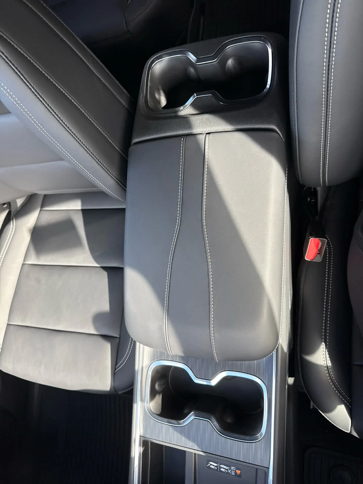 2026 GMC Acadia Elevation - Photo 17