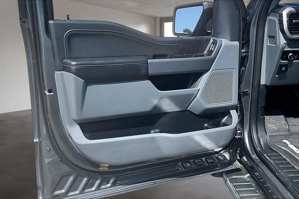 Used 2026 Gray Ford XLT image 20