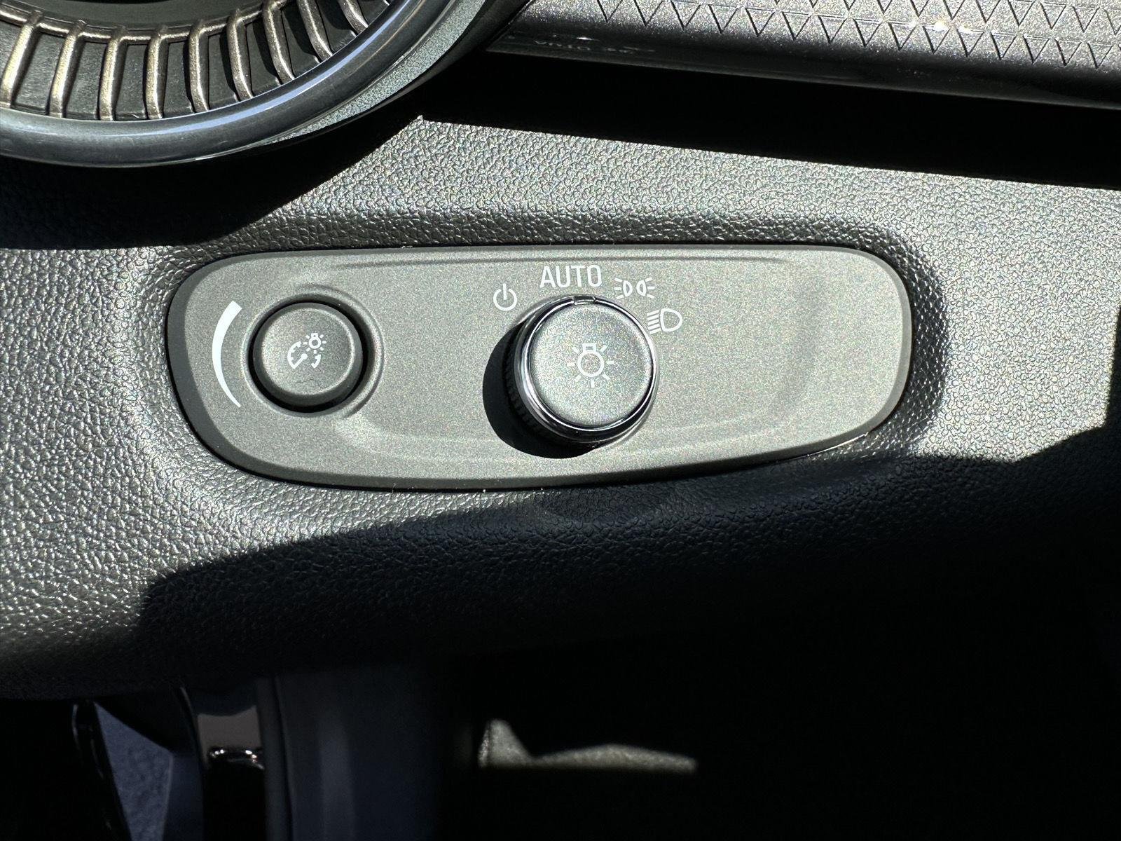 2026 Chevrolet Trax Activ - Photo 27