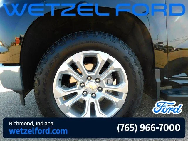 2024 Chevrolet Silverado 1500 LTZ - Photo 15