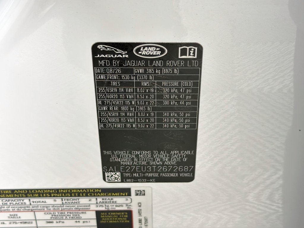 New 2026 Fuji White Land Rover X-Dynamic SE image 34