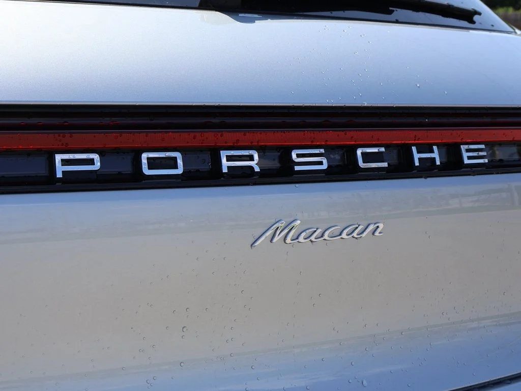 Certified Used 2025 Dolomite Silver Metallic Porsche  image 6