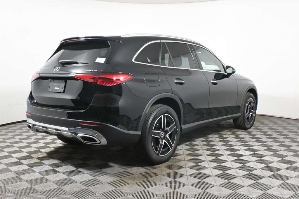 Used 2026 Black Mercedes-Benz GLC 300 image 7