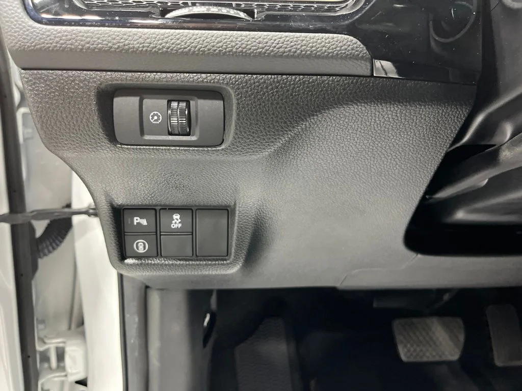 2022 Honda Civic Touring - Photo 13