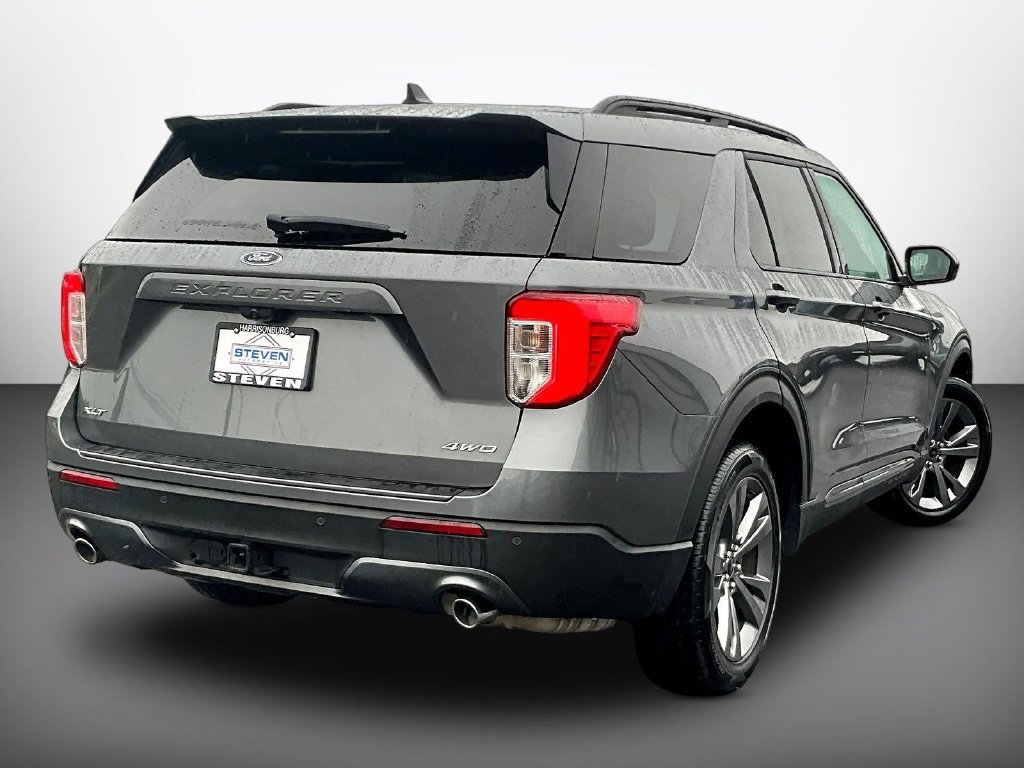 Used 2023 Gray Ford XLT image 6