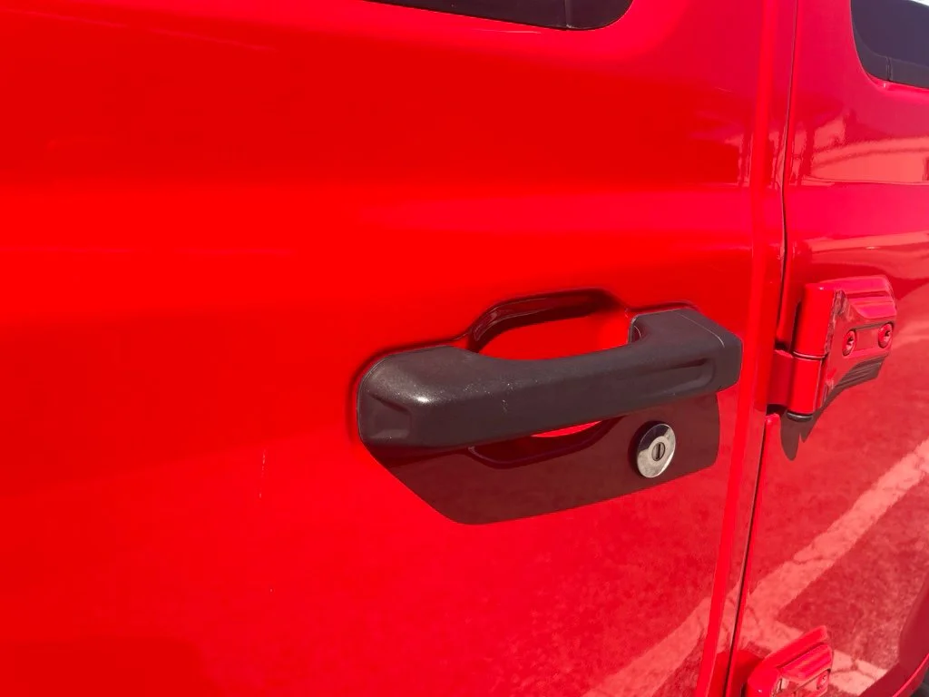 Used 2024 Red Jeep Sport S image 21