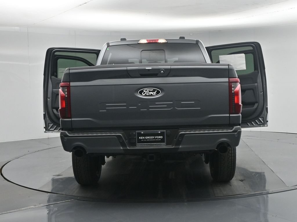 New 2026 Gray Ford XLT image 34