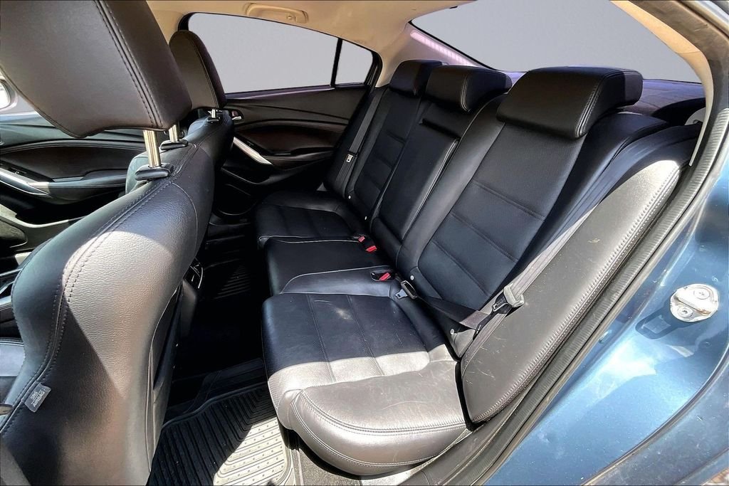 Used 2016 Blue Mazda i Grand Touring image 22
