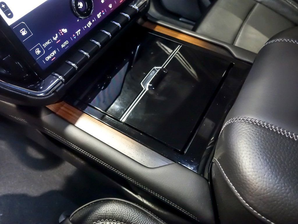 2025 GMC YUKON - Image 25