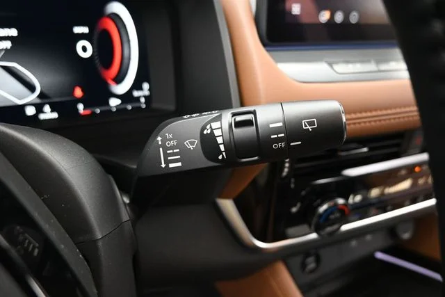 New 2026 Black Nissan Platinum image 20