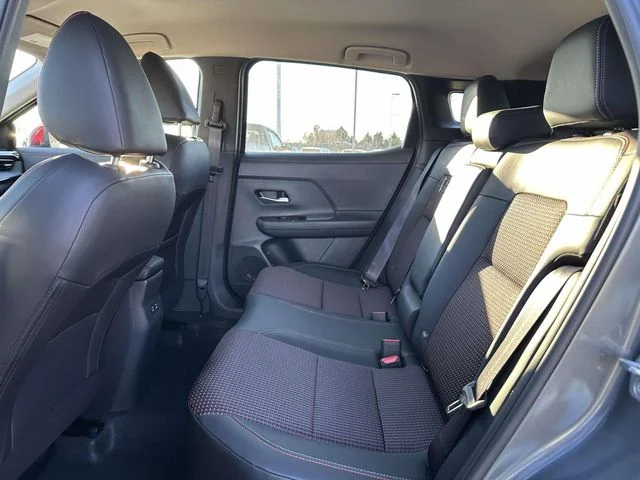 2026 Nissan KICKS SR - Photo 13