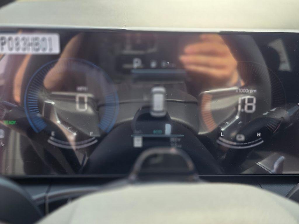 New 2026 Gray Hyundai SEL image 23
