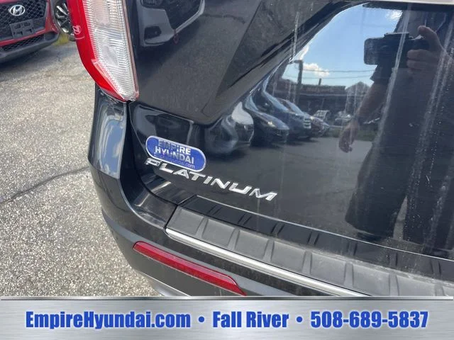 Used 2020 Black Ford Platinum image 5