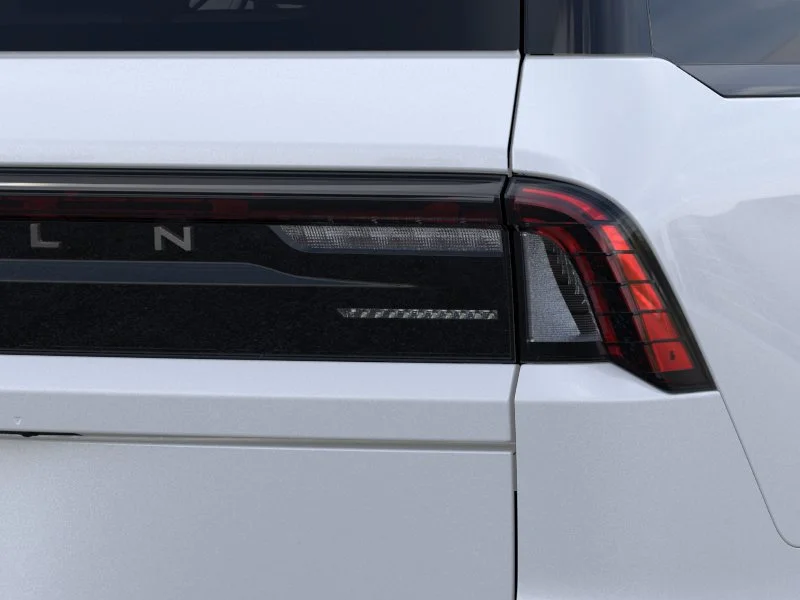 New 2026 Pristine White Metallic Tri-Coat Lincoln Reserve image 44