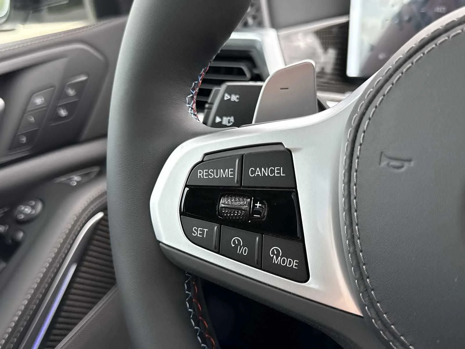 New 2026 Mineral White Metallic BMW M60i image 26