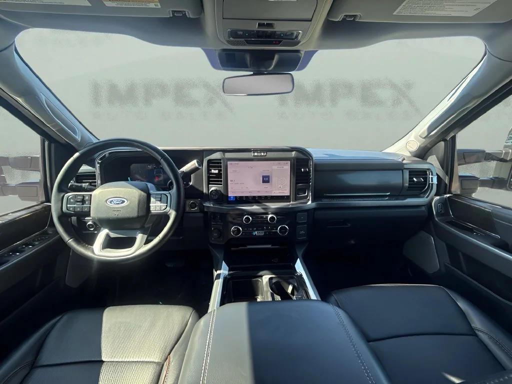 Used 2025 Black Ford Lariat image 13