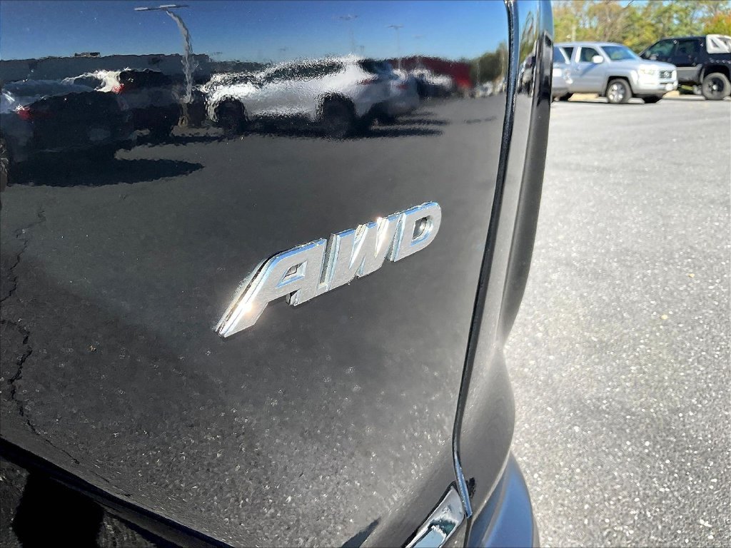Used 2021 Black Honda EX image 24