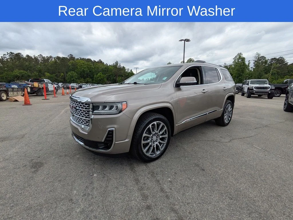 Used 2023  GMC Denali image 8