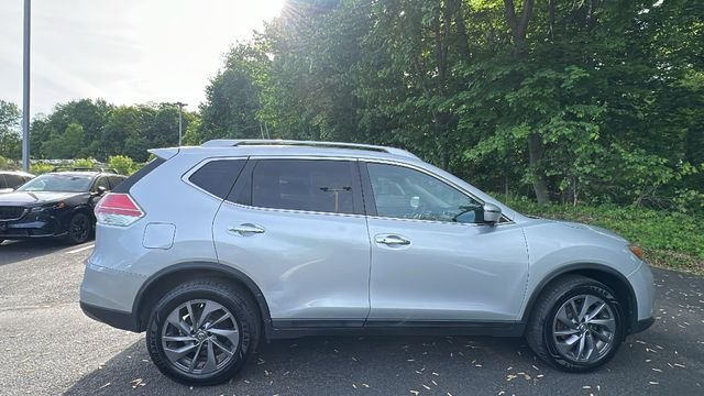 Used 2016 Silver Nissan SL image 4