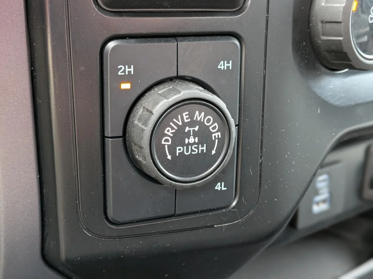 Used 2023 White Ford XLT image 24