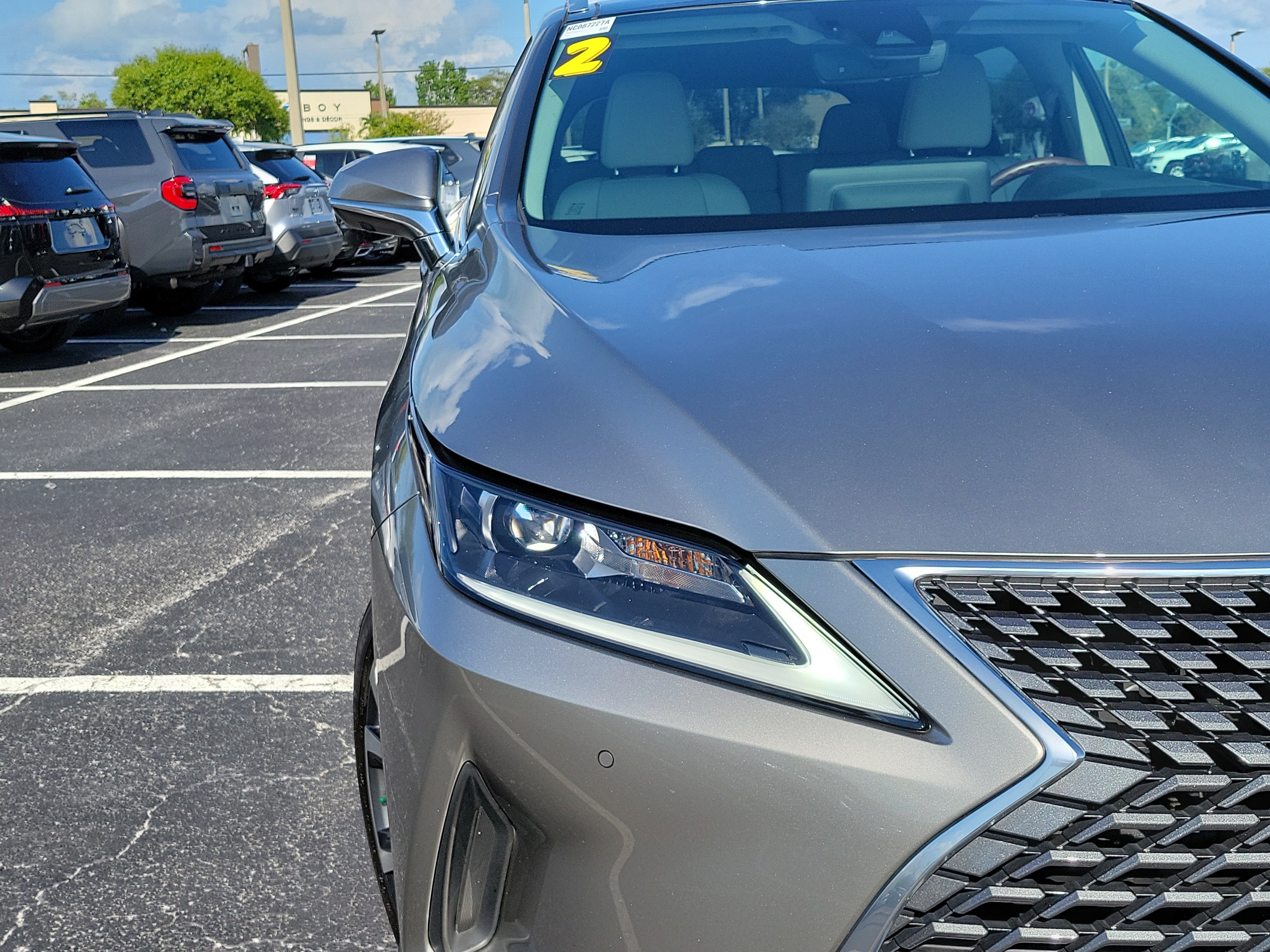 Used 2022 Silver Lexus 450h image 6