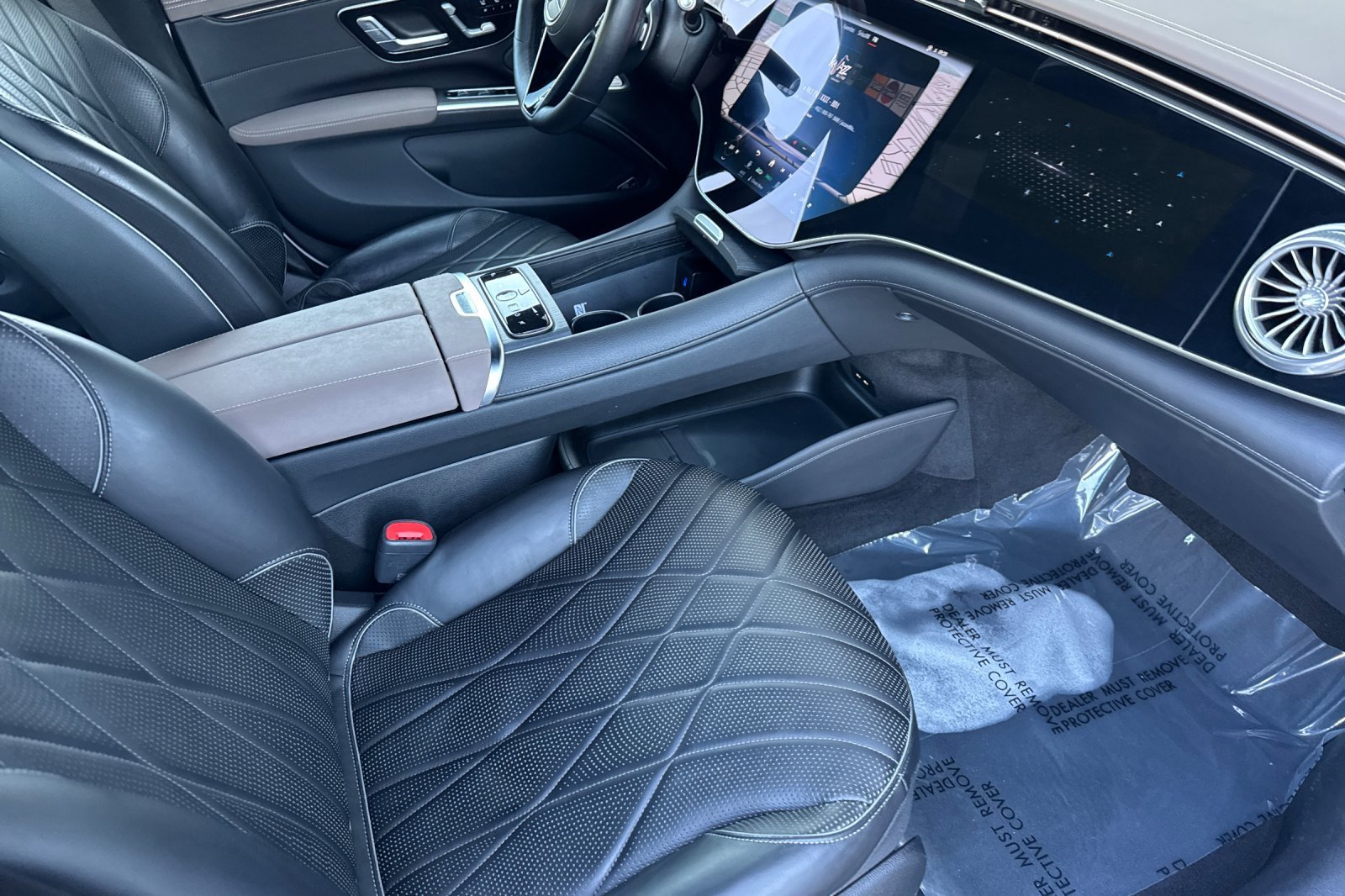 Certified Used 2023 White Mercedes-Benz 580 image 14