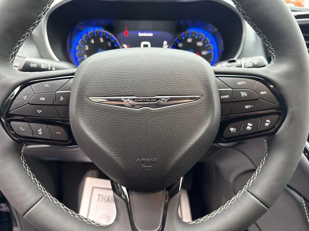 2026 Chrysler Pacifica Limited - Photo 27