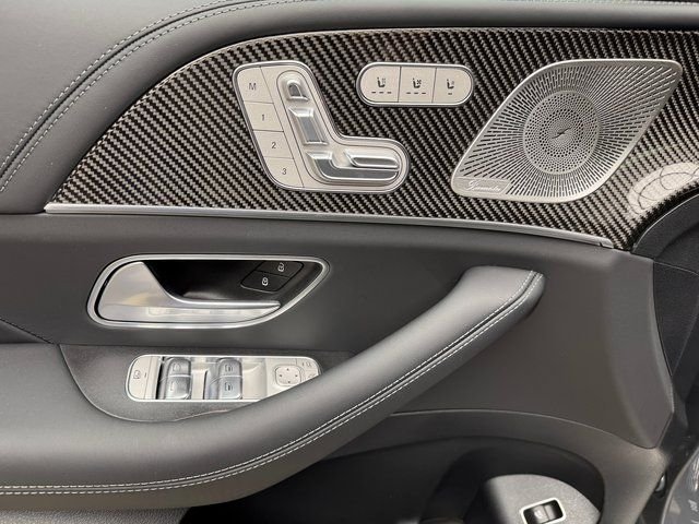 New 2026 MANUFAKTUR Silicon Grey Mercedes-Benz GLS 63 AMG® image 9